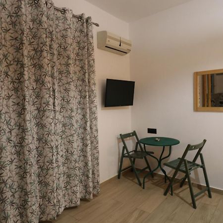 Voula'S House Hotel Skiathos Exterior photo