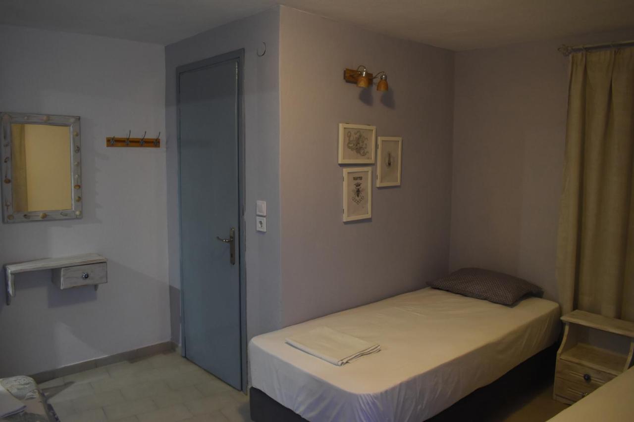 Voula'S House Hotel Skiathos Exterior photo