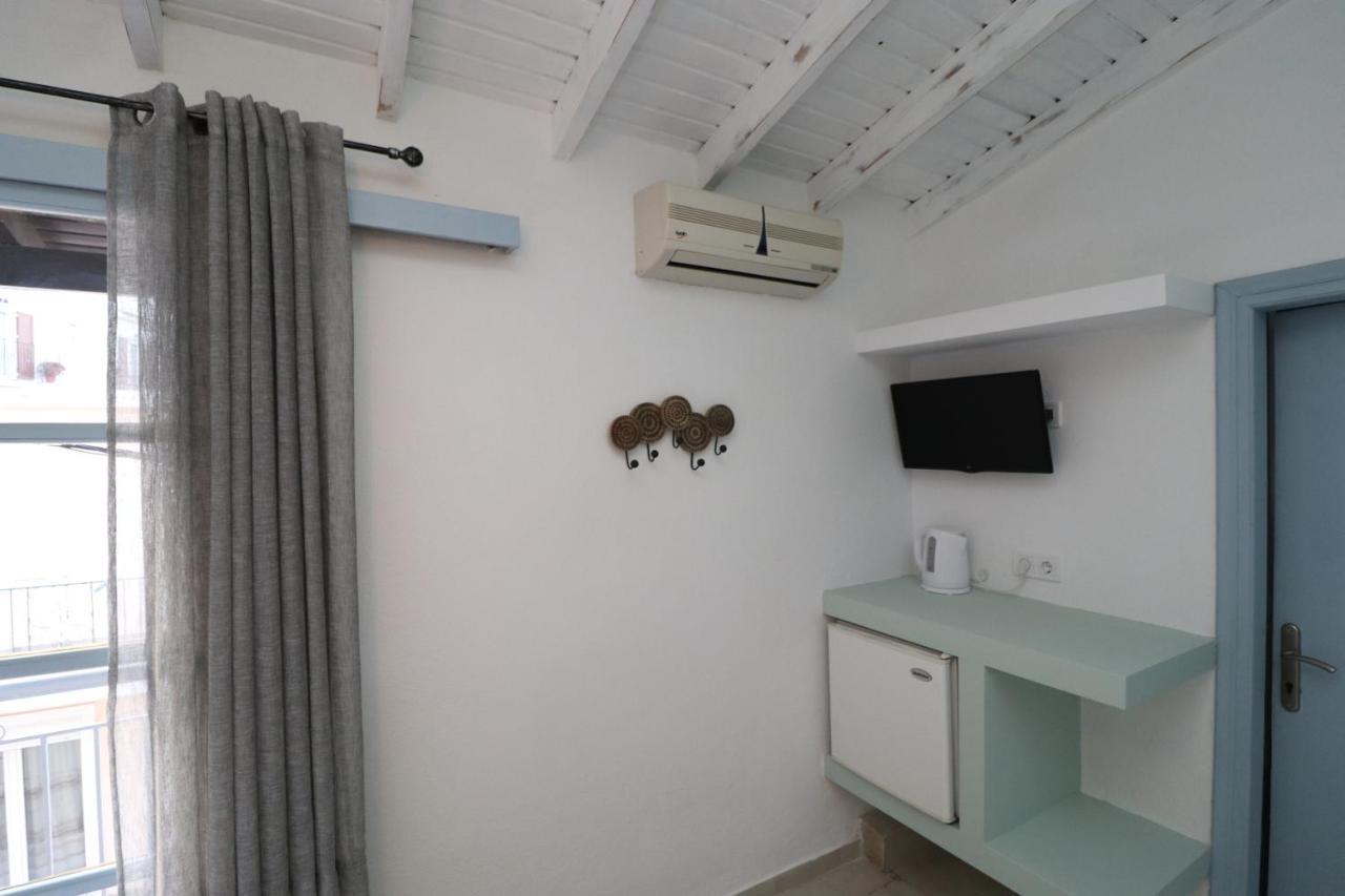 Voula'S House Hotel Skiathos Exterior photo