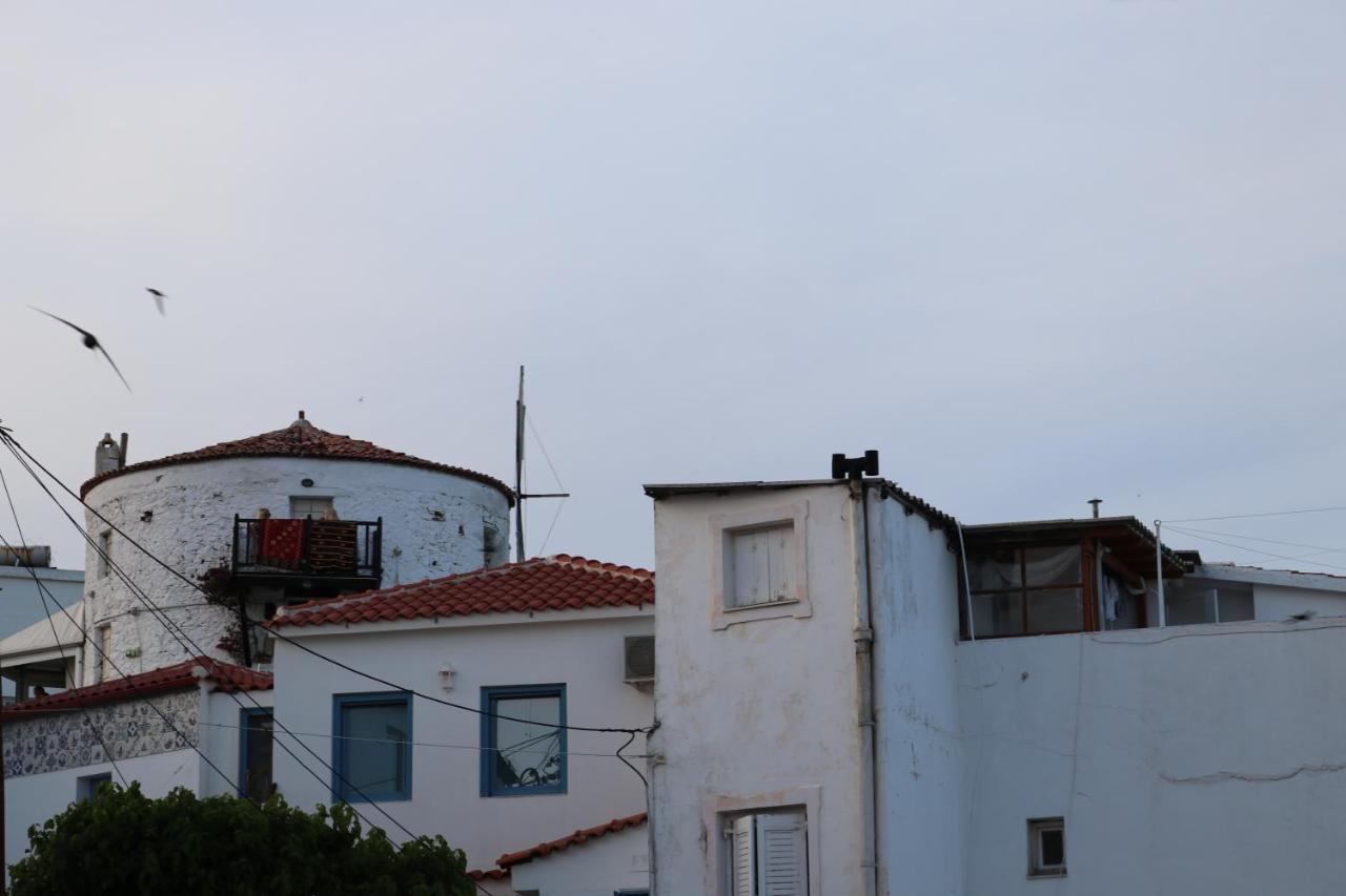 Voula'S House Hotel Skiathos Exterior photo